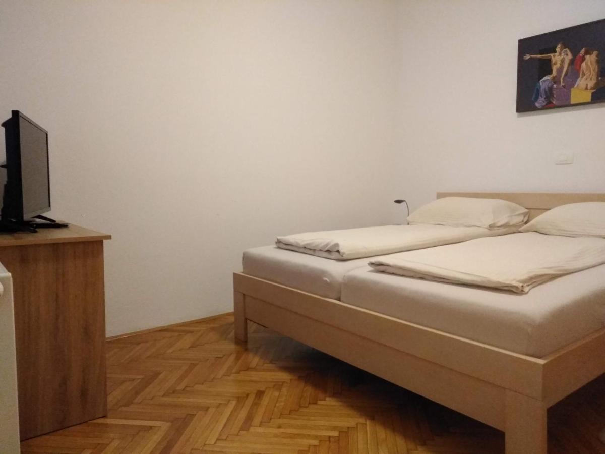Prenocisca Miklavcic 호텔 Nova Vas  외부 사진